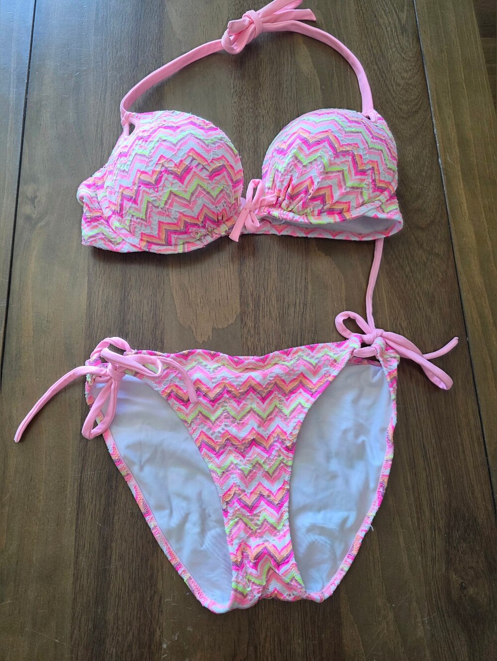 Victoria's Secret Chevron Bikini Top 34D / Bottom Med Swimsuit Push Up Bright